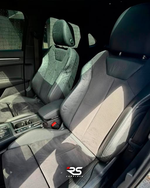 AUDI Q3 SPORTBACK PERFORMANCE BLACK - Imagem 8