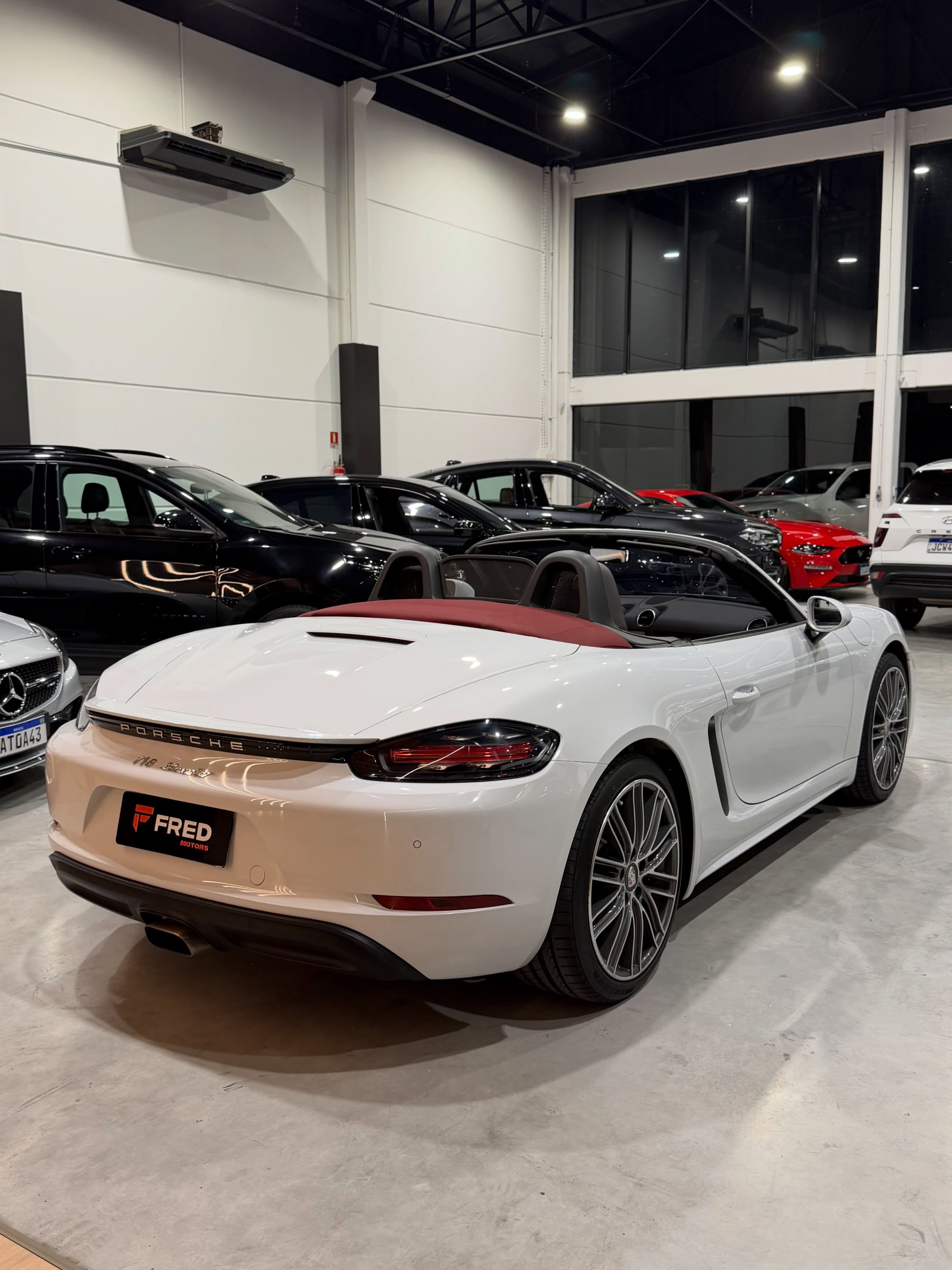 PORSCHE 718 BOXSTER 2.0 TURBO - Imagem 7