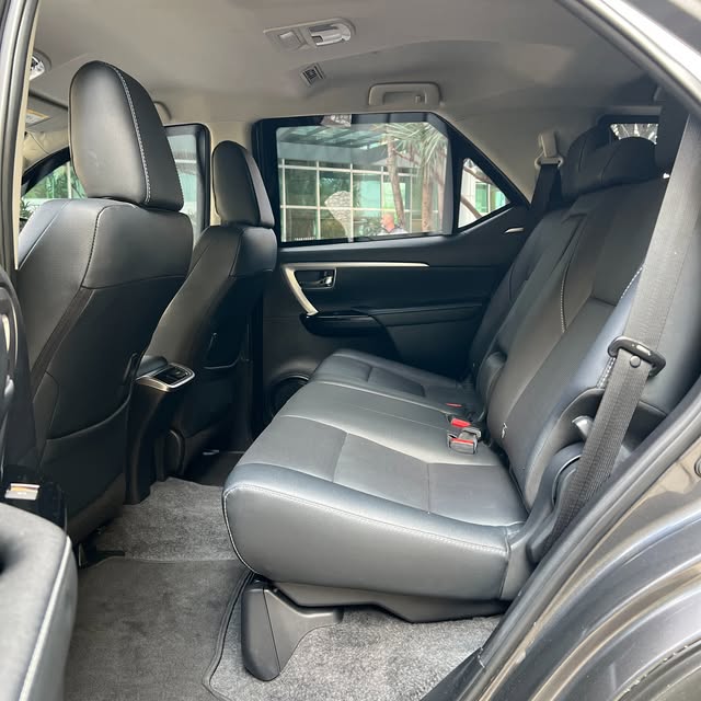 TOYOTA HILUX SW4 SRX PLATINUM - Imagem 9