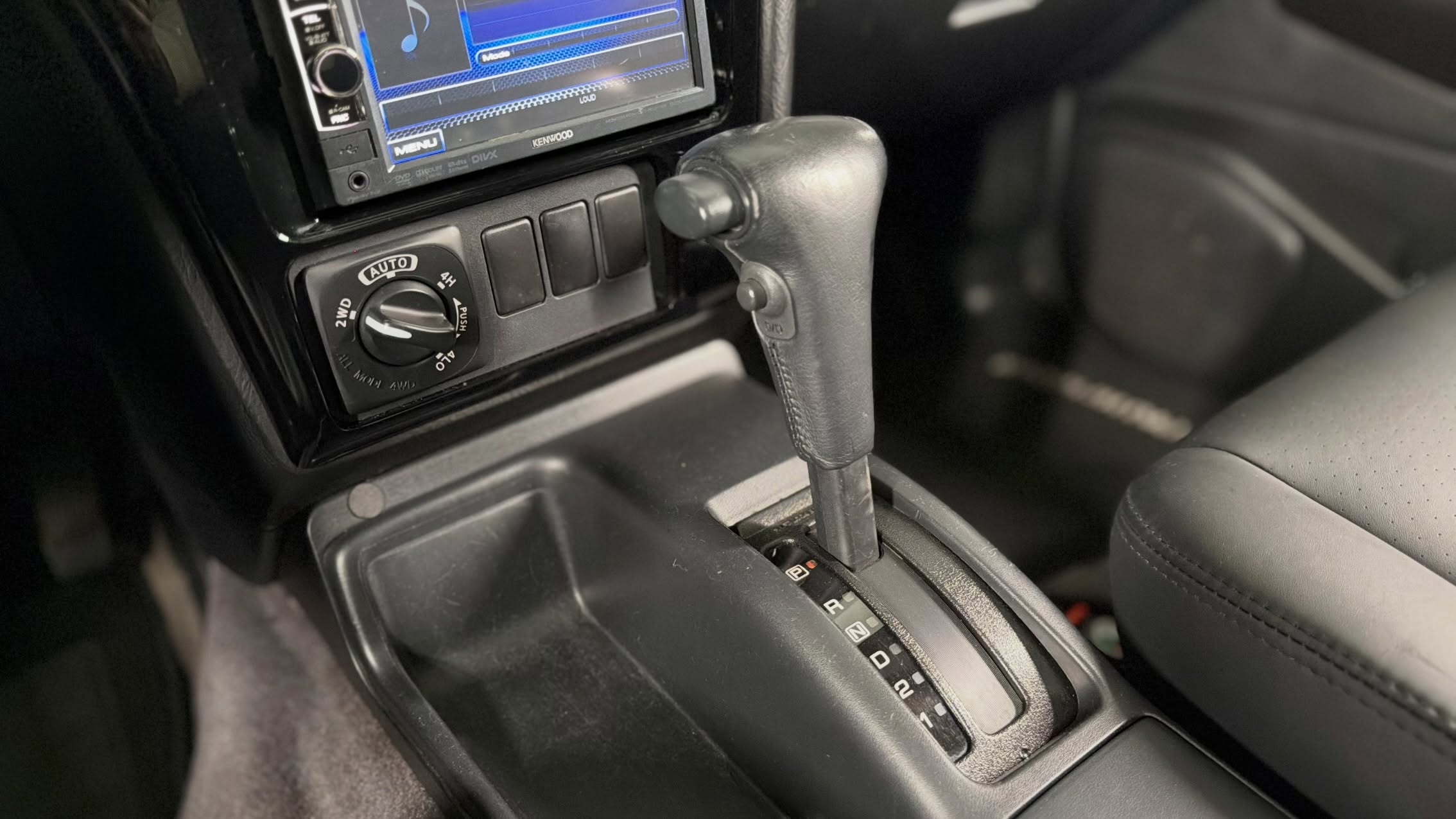 NISSAN PATHFINDER - Imagem 14