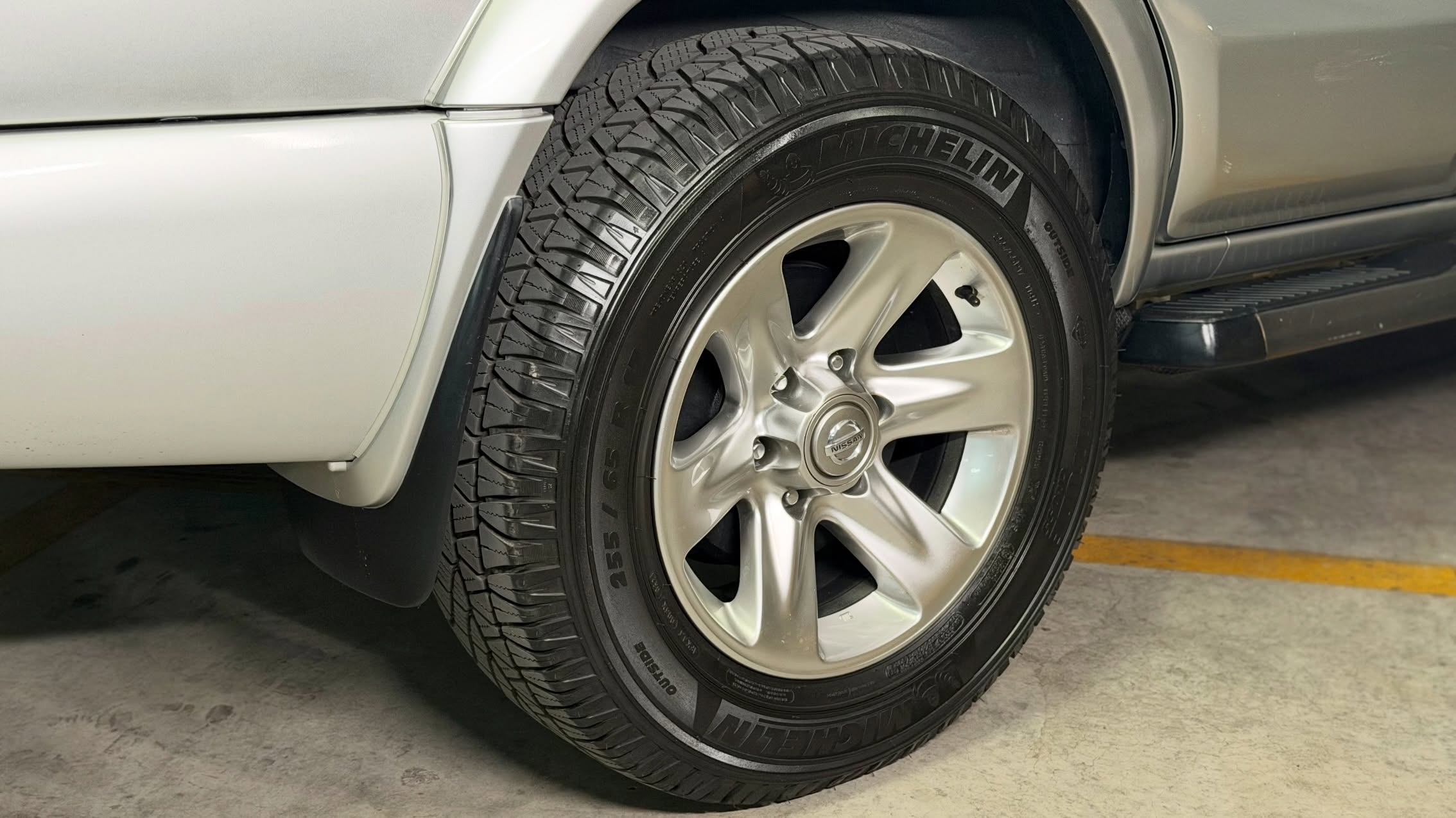NISSAN PATHFINDER - Imagem 6