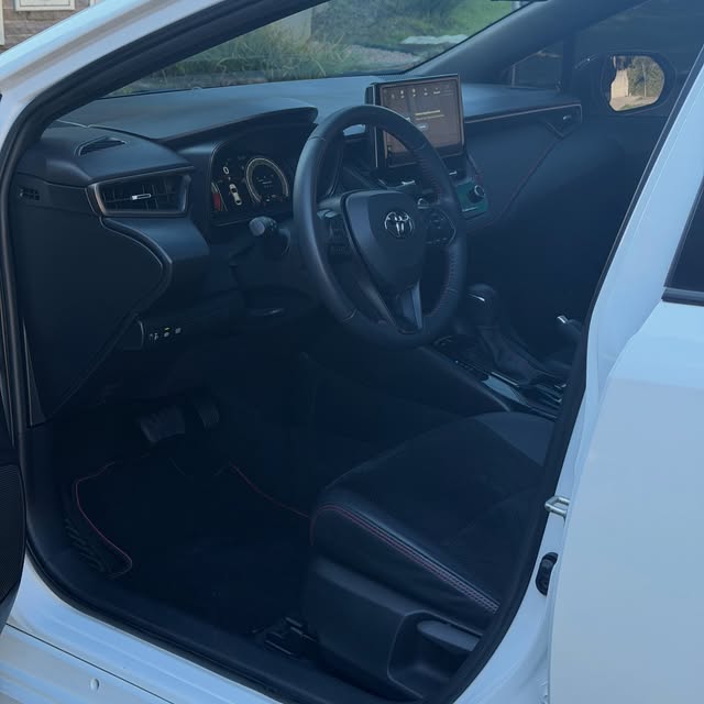 TOYOTA COROLLA GR-S - Imagem 5