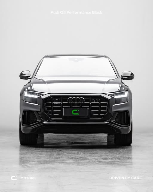 AUDI Q8 PERFORMANCE BLACK - Imagem 2