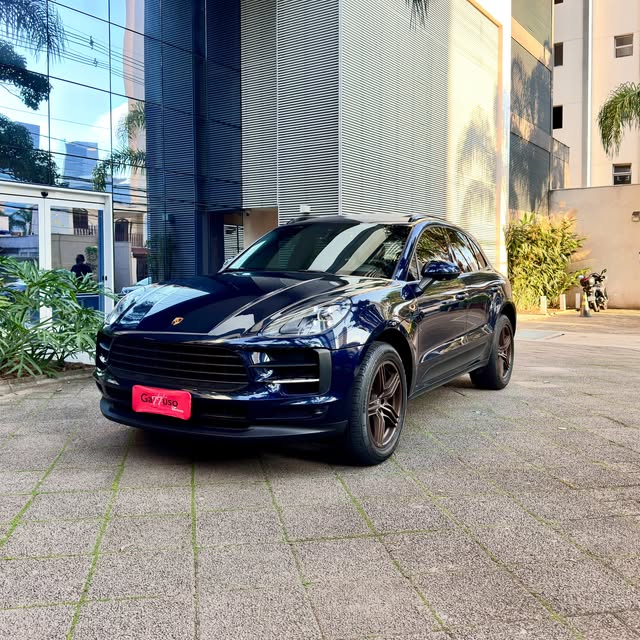 PORSCHE MACAN - Imagem 1