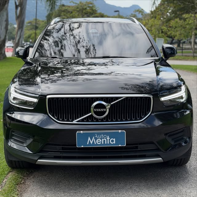 VOLVO XC40 T5 MOMENTUM BLINDADO - Imagem 2