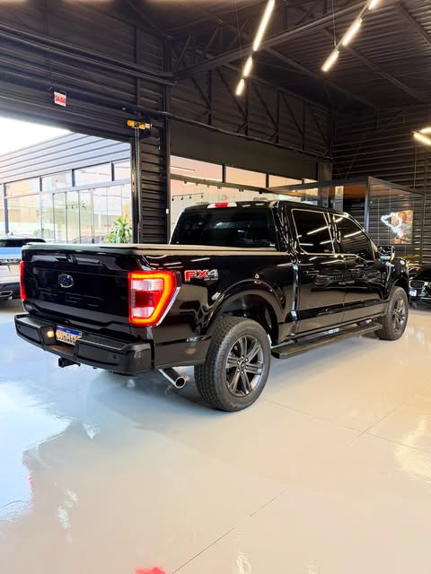 FORD F-150 LARIAT - Imagem 3