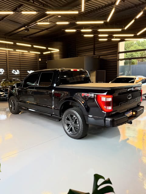 FORD F-150 LARIAT - Imagem 4