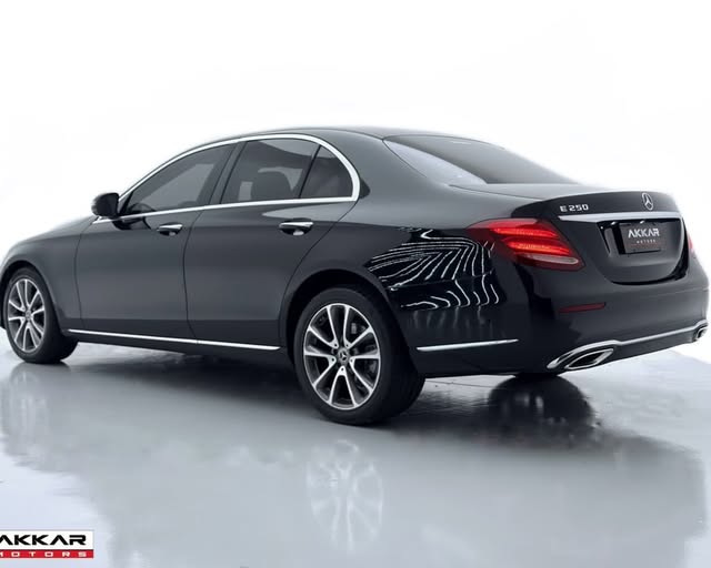 MERCEDES-BENZ E-250 EXCLUSIVE - Imagem 3
