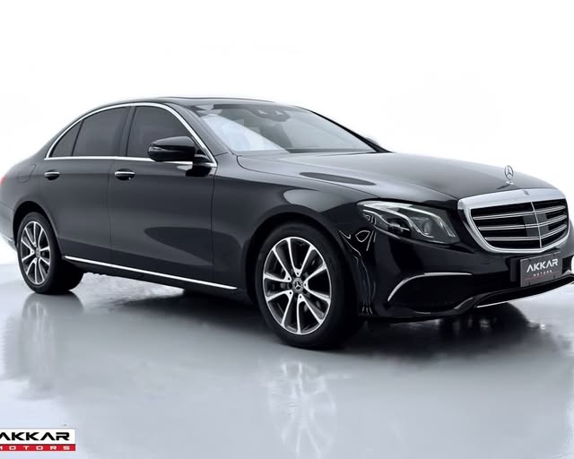 MERCEDES-BENZ E-250 EXCLUSIVE - Imagem 4