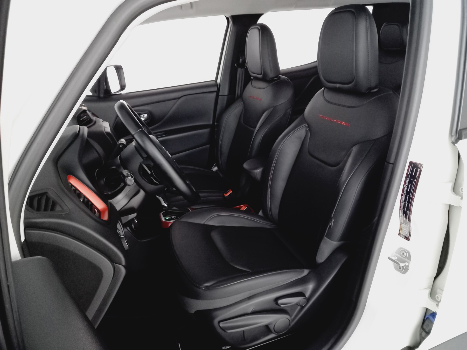 JEEP RENEGADE TRAILHAWK 2.0 4X4 DIESEL - Imagem 6