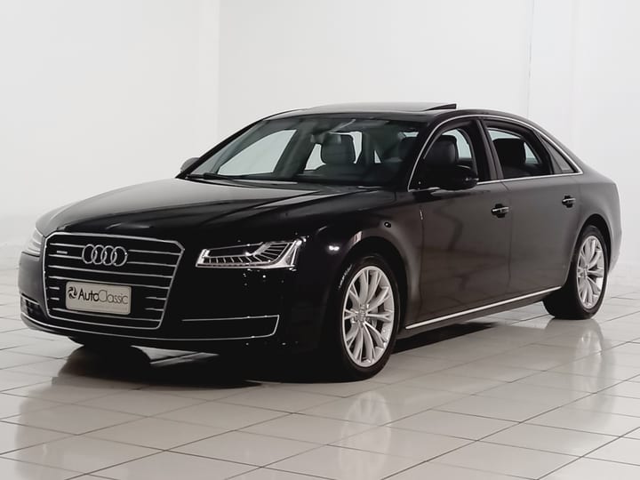 AUDI A8L