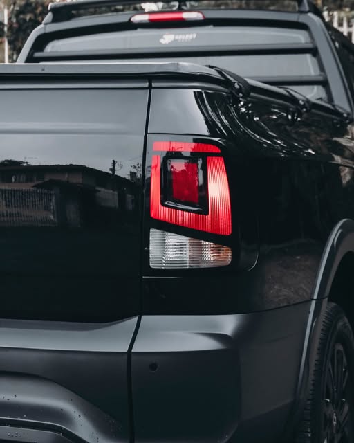 VOLKSWAGEN SAVEIRO TRENDLINE CS - Imagem 8