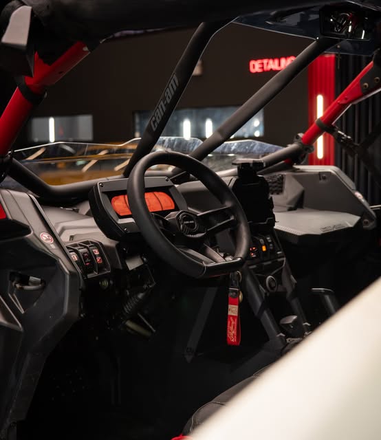 CAN-AM MAVERICK XRC - Imagem 3