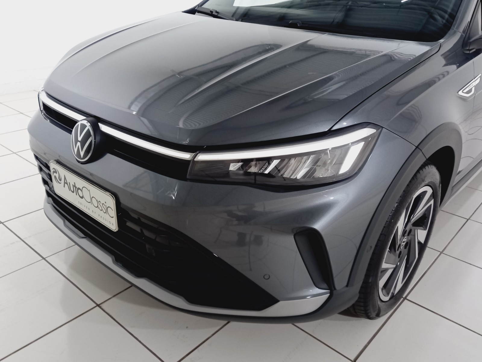 VOLKSWAGEN NIVUS HIGHLINE - Imagem 3