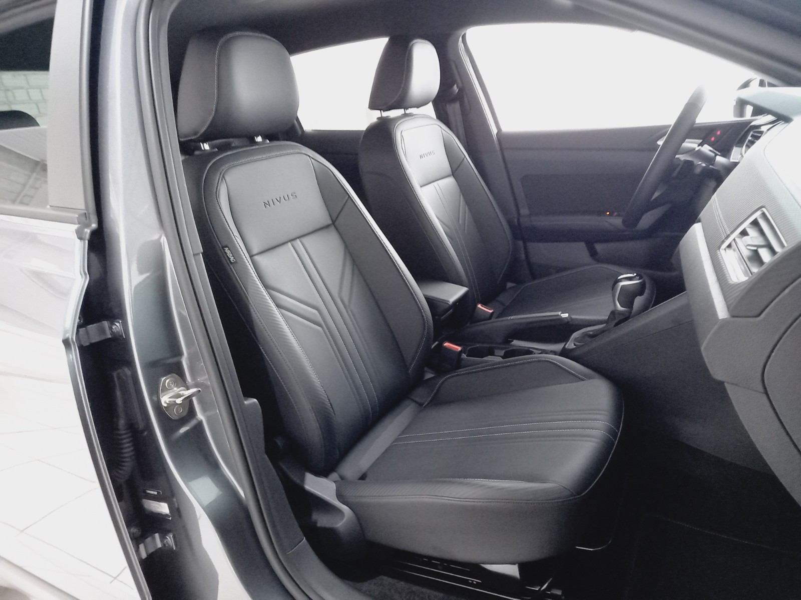 VOLKSWAGEN NIVUS HIGHLINE - Imagem 7