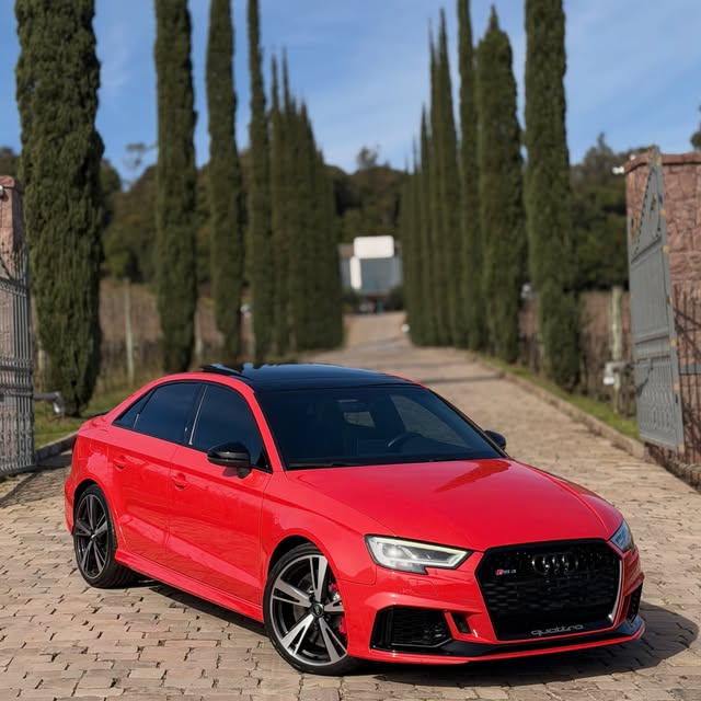 AUDI RS3 SEDAN 2.5 5CI TURBO QUATTRO - Imagem 18