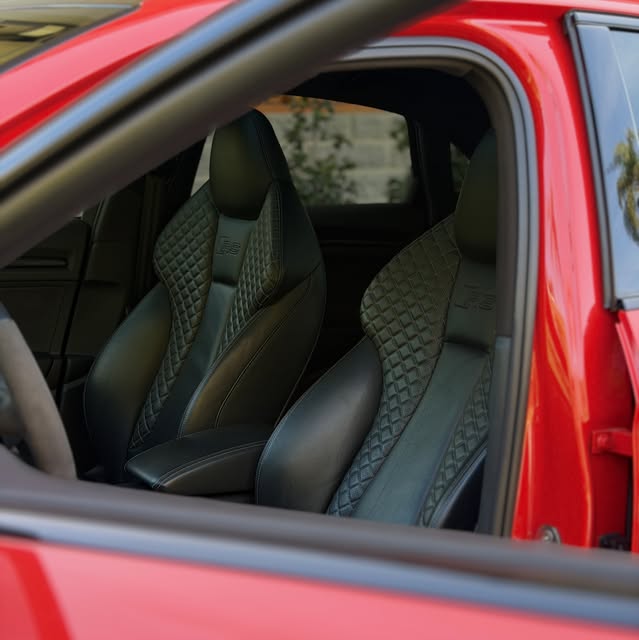 AUDI RS3 SEDAN 2.5 5CI TURBO QUATTRO - Imagem 8