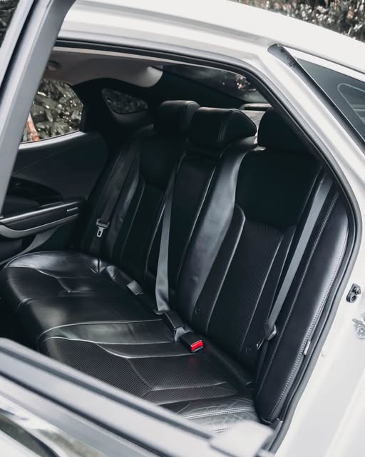 HYUNDAI AZERA - Imagem 8