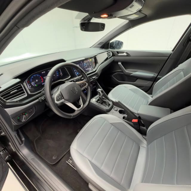 VOLKSWAGEN NIVUS HIGHLINE 1.0 200 TSI FLEX AUT. - Imagem 9