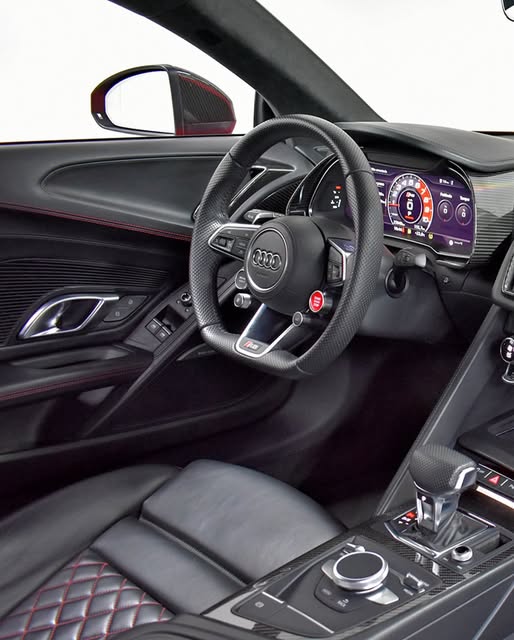 AUDI R8 PERFORMANCE - Imagem 4