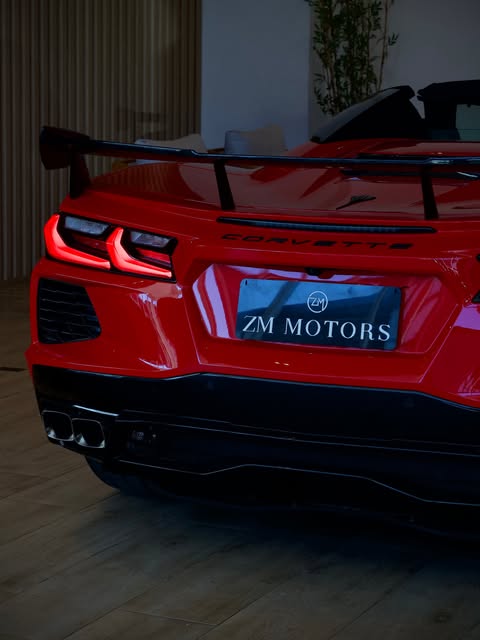 CHEVROLET CORVETTE STINGRAY CONVERSÍVEL - Imagem 3