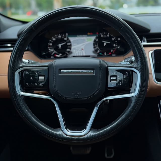 LAND ROVER VELAR P340 HSE R-DYNAMIC - Imagem 9
