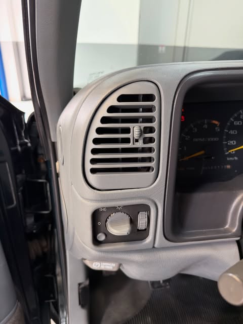 CHEVROLET SILVERADO - Imagem 13