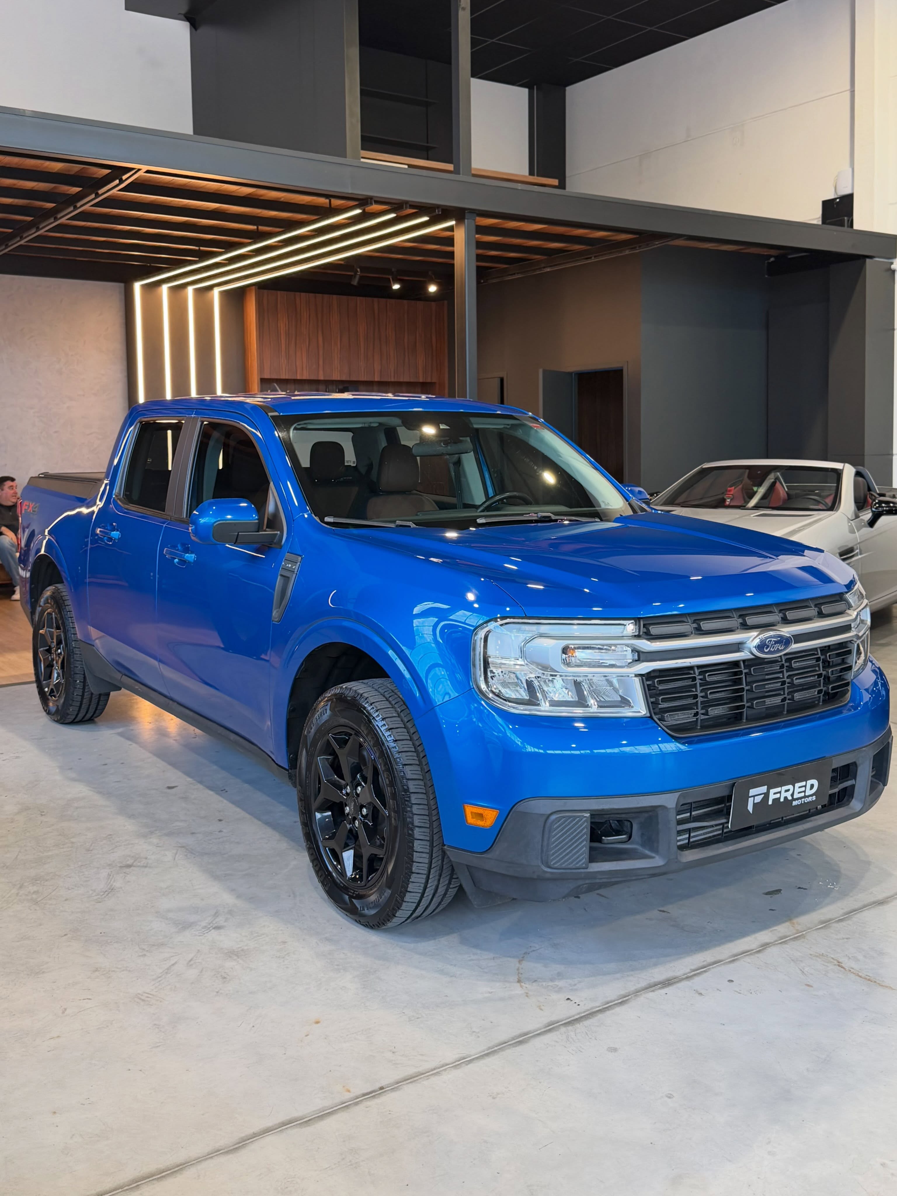 FORD MAVERICK LARIAT FX4 - Imagem 3