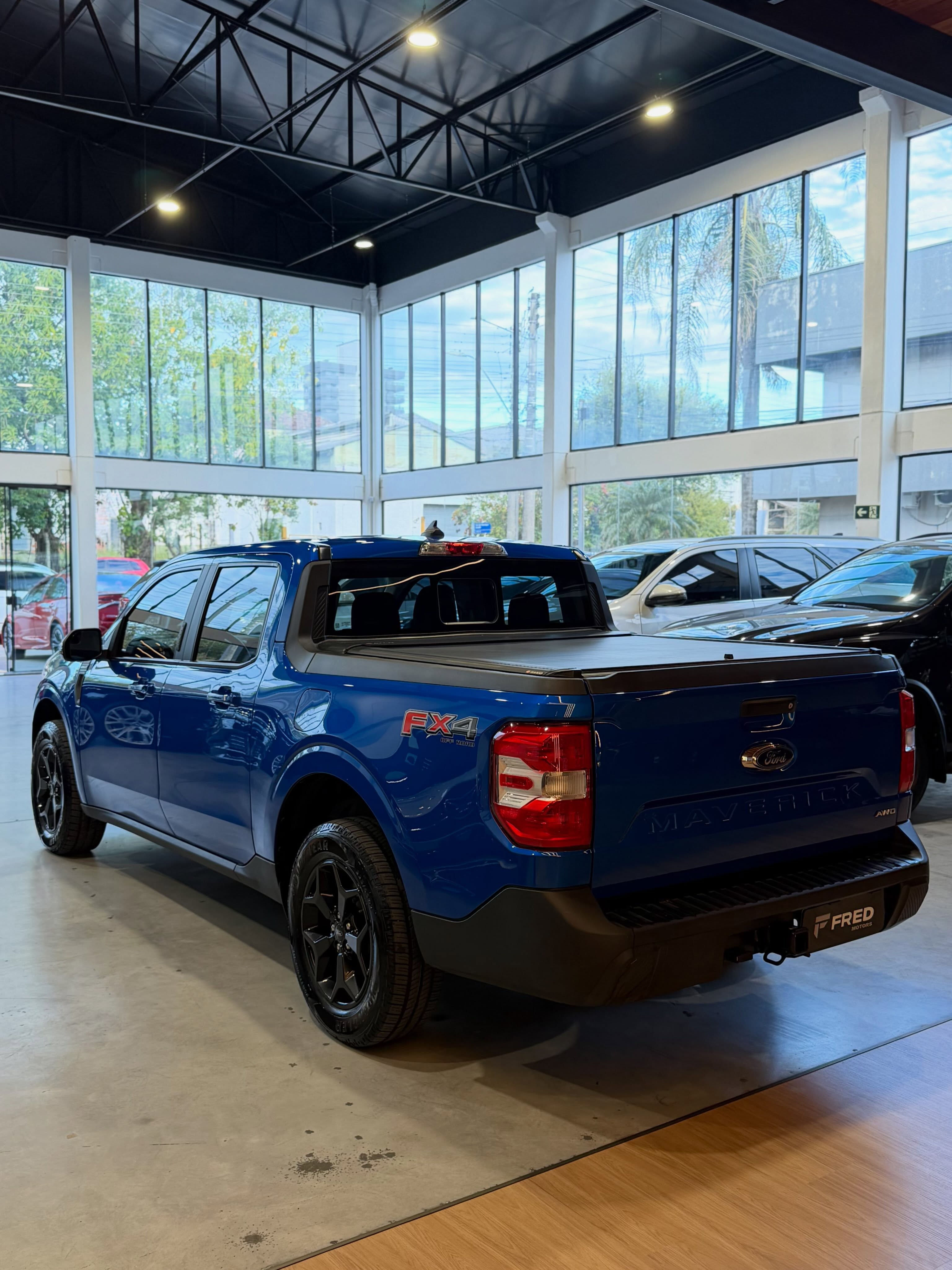 FORD MAVERICK LARIAT FX4 - Imagem 6