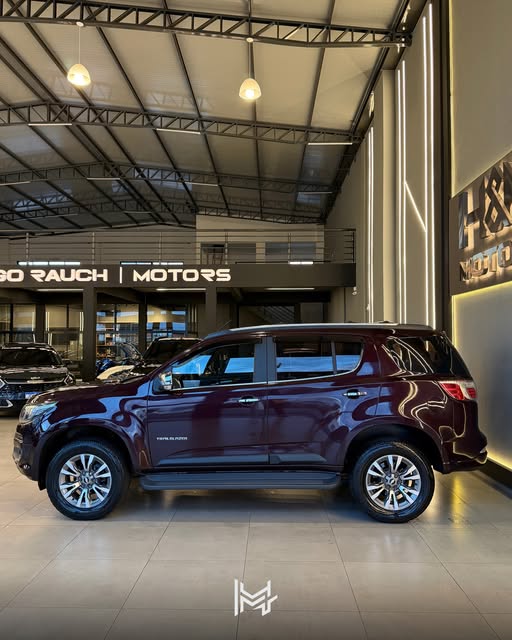 CHEVROLET TRAILBLAZER LTZ - Imagem 8