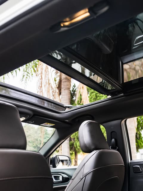 JEEP COMMANDER OVERLAND - Imagem 5