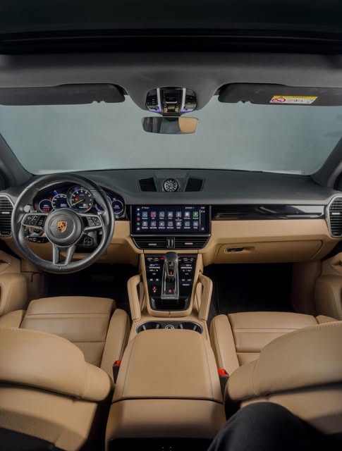 PORSCHE CAYENNE E-HYBRID - Imagem 5