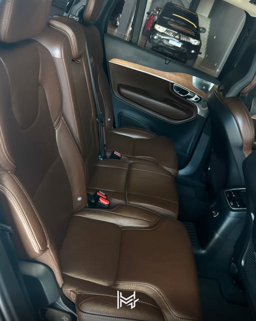 VOLVO XC 90 T-8 INSCRIPT - Imagem 4