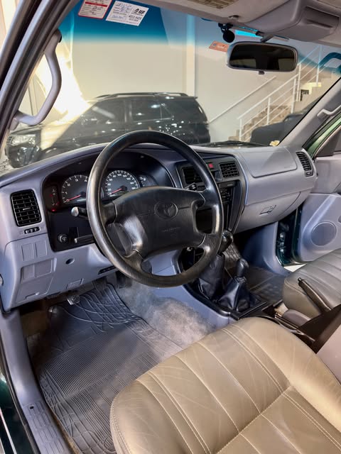 TOYOTA HILUX SW4 - Imagem 11