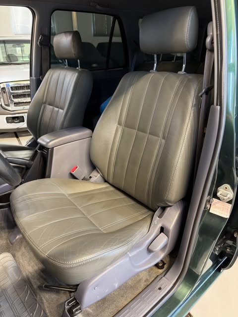 TOYOTA HILUX SW4 - Imagem 12