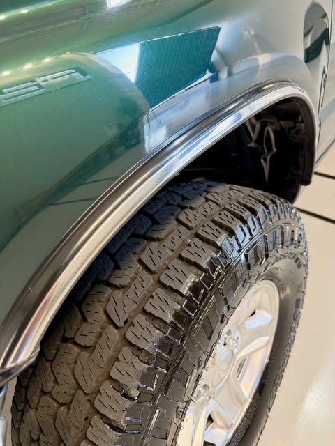 TOYOTA HILUX SW4 - Imagem 7