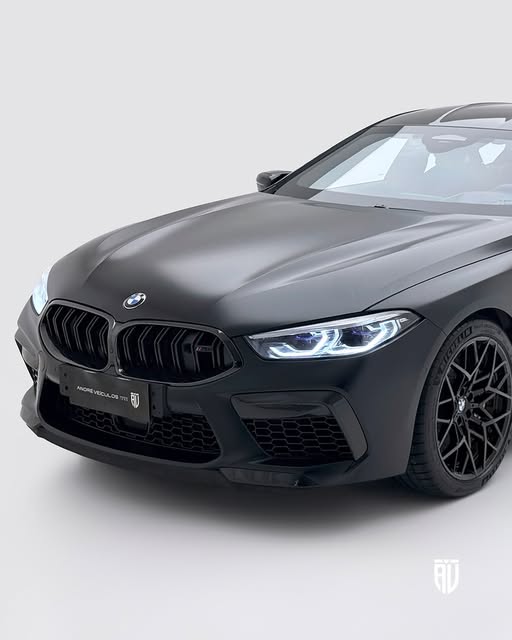 BMW M8 COMPETITION - Imagem 3