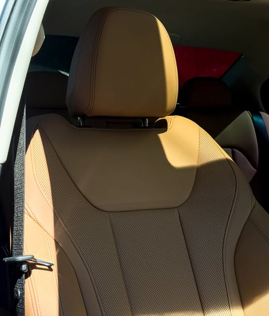 BMW 320I M SPORT - Imagem 12