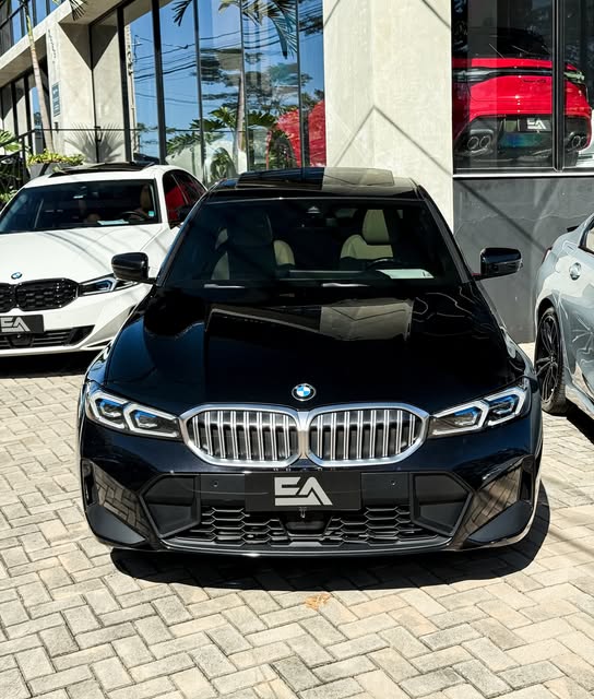 BMW 320I M SPORT - Imagem 7