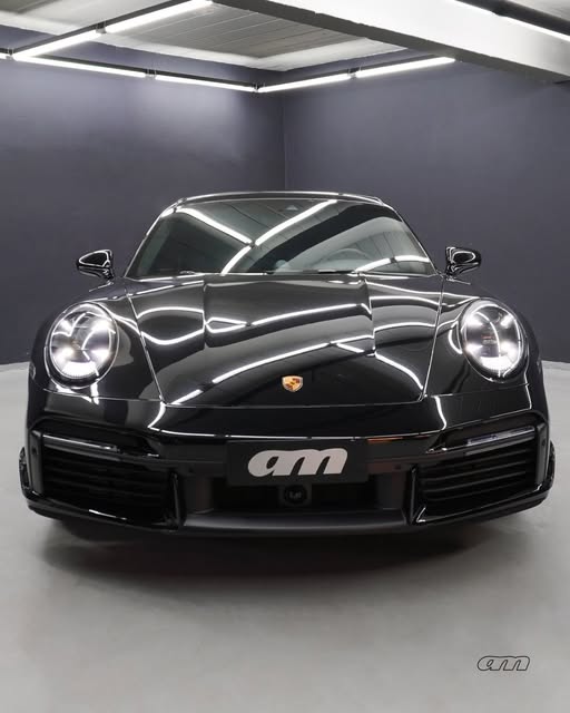 PORSCHE 911 - Imagem 1