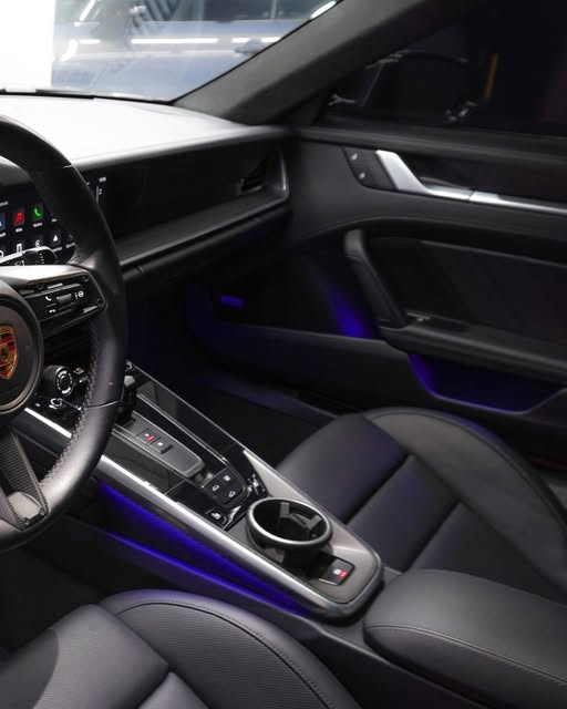 PORSCHE 911 - Imagem 6