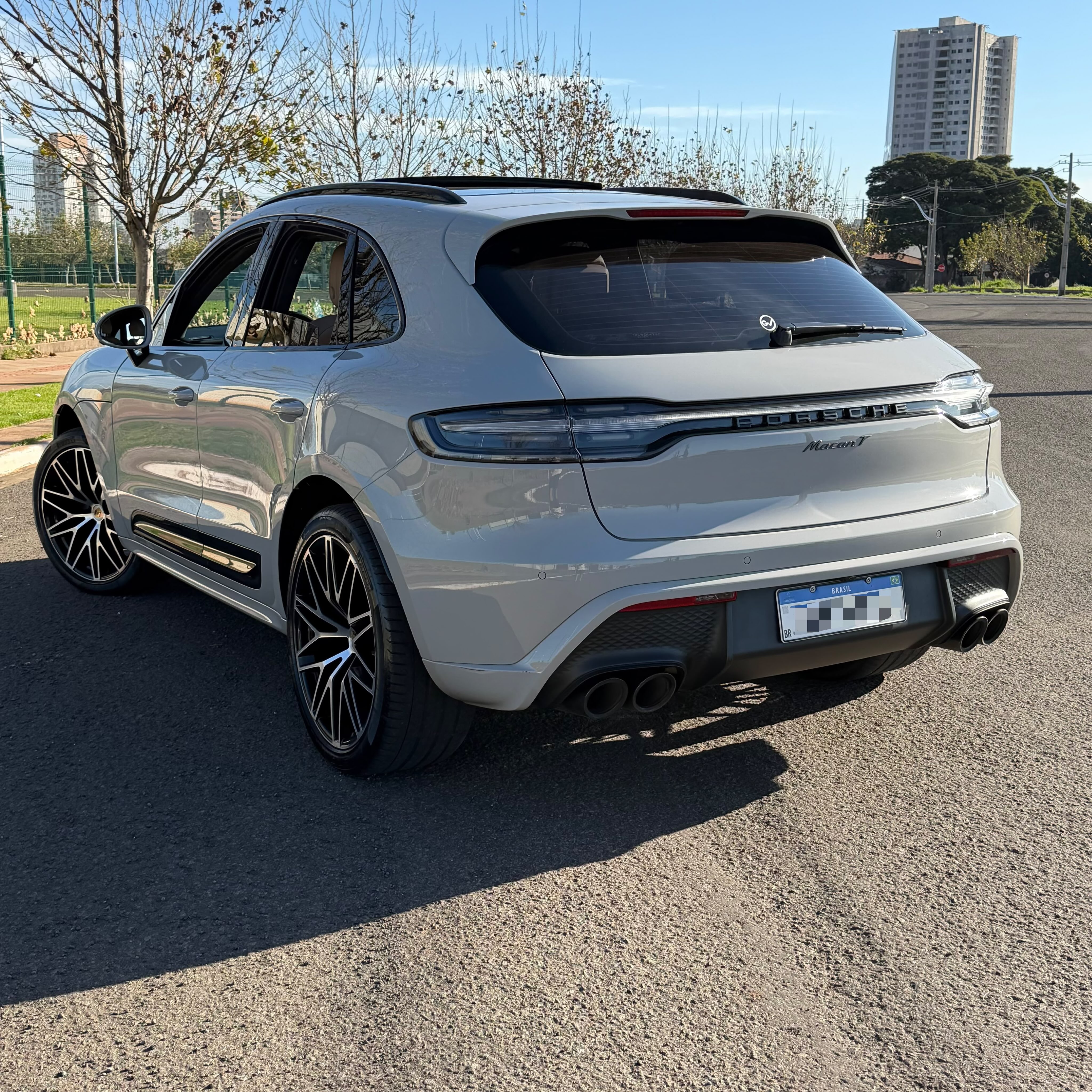 PORSCHE MACAN T - Imagem 2