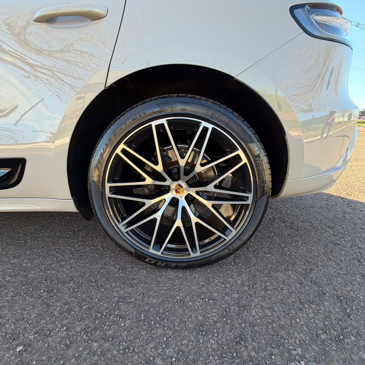 PORSCHE MACAN T - Imagem 13