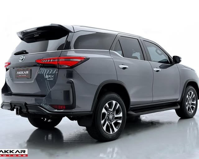 TOYOTA HILUX SW4 PLATINUM - Imagem 2