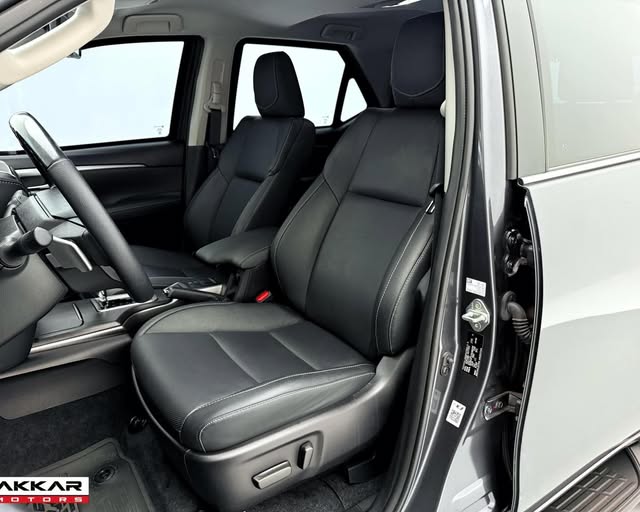TOYOTA HILUX SW4 PLATINUM - Imagem 6