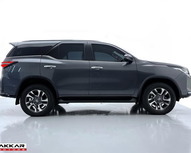 TOYOTA HILUX SW4 PLATINUM - Imagem 9