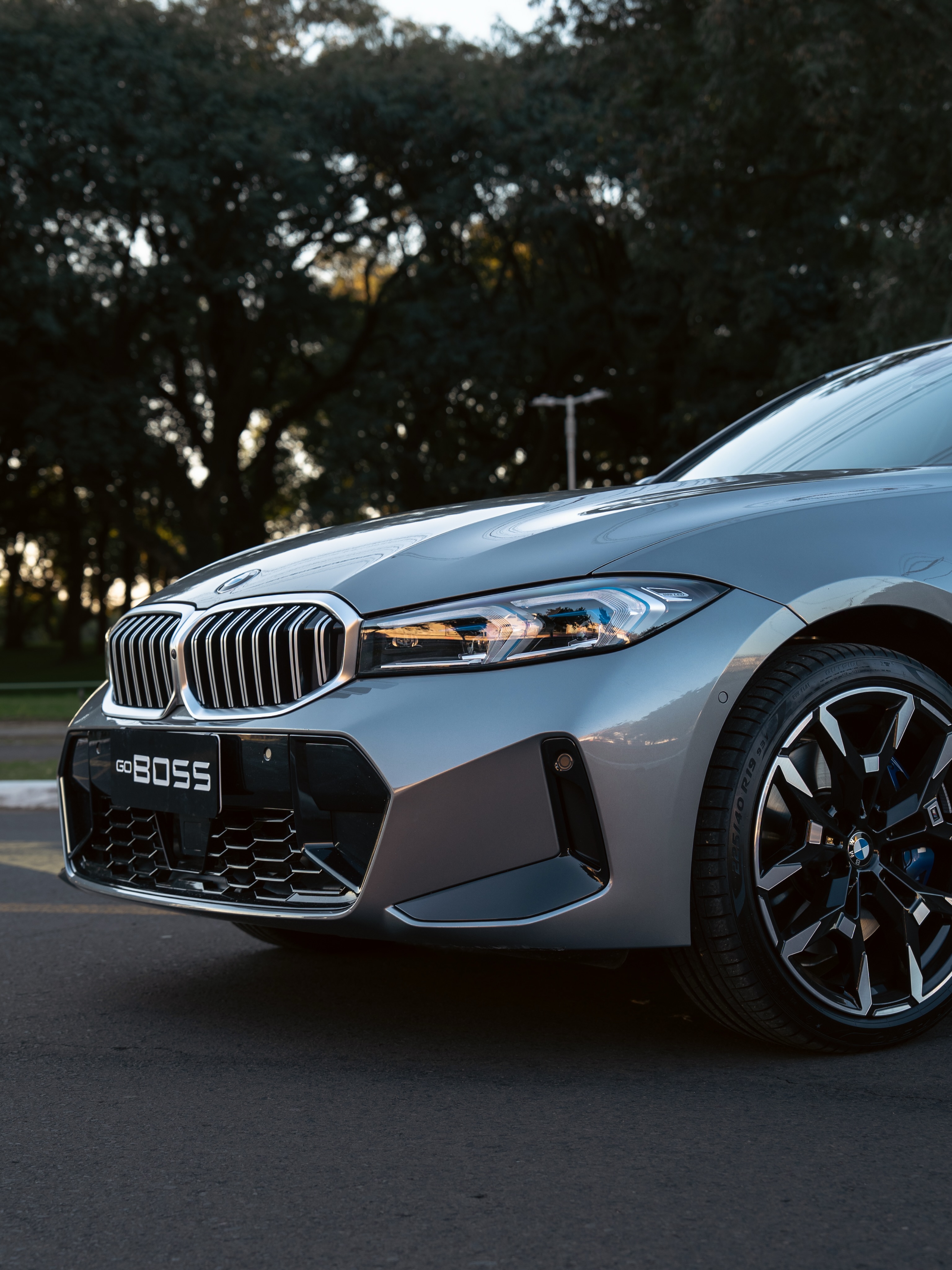 BMW 320I M SPORT - Imagem 6