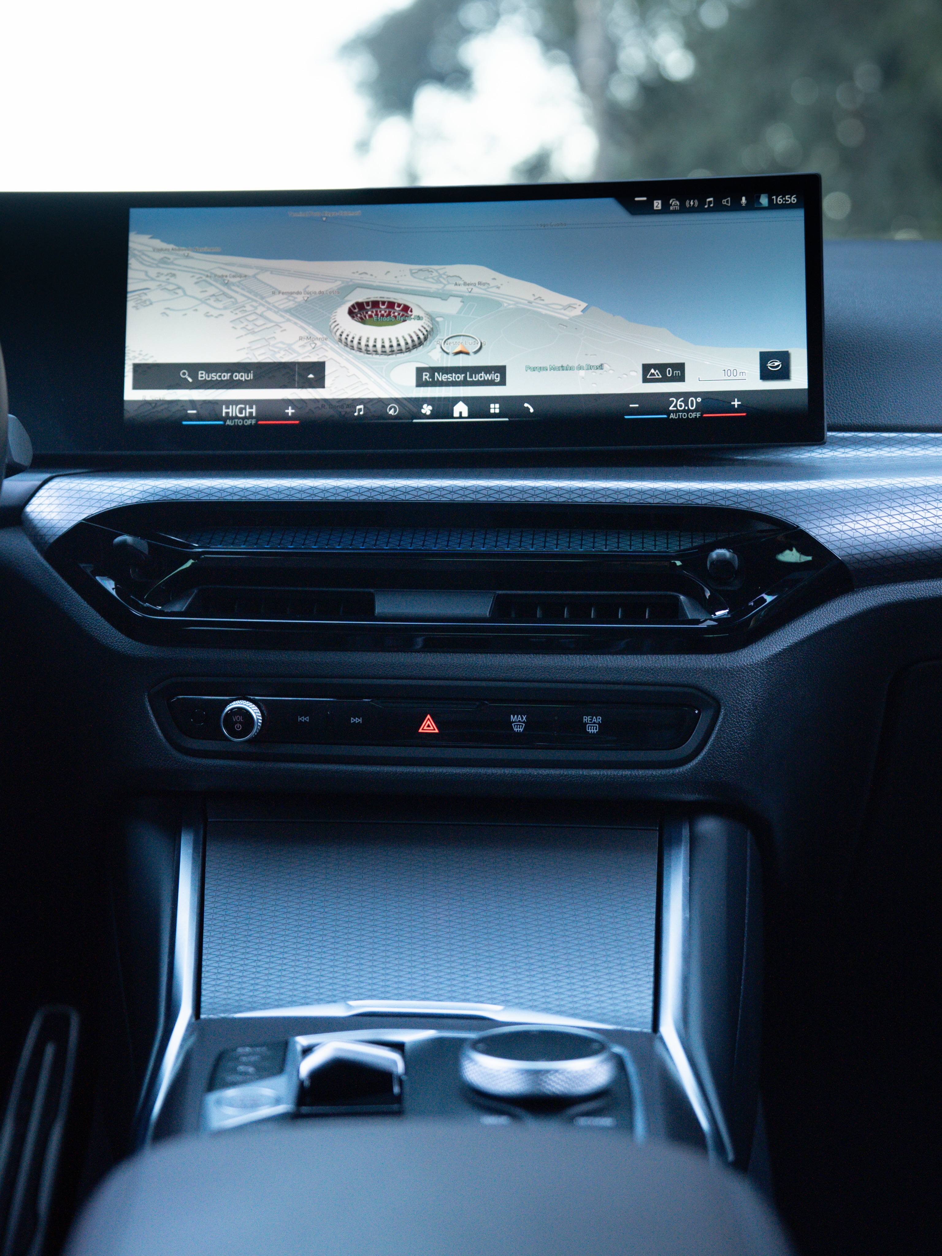 BMW 320I M SPORT - Imagem 9