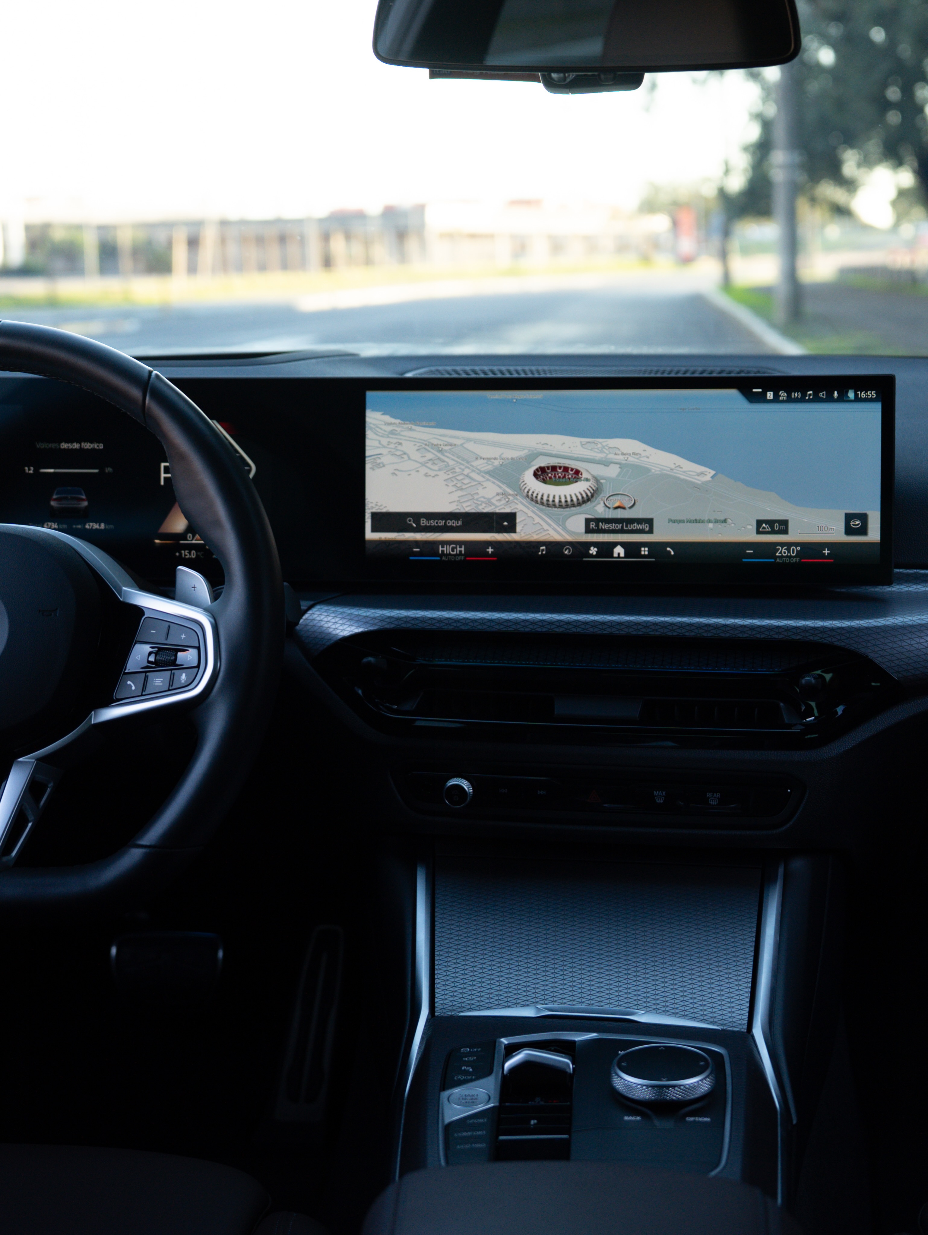 BMW 320I M SPORT - Imagem 10