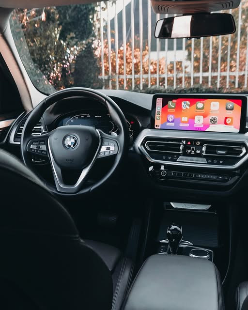 BMW X3 XDRIVE30E X-LINE - Imagem 3